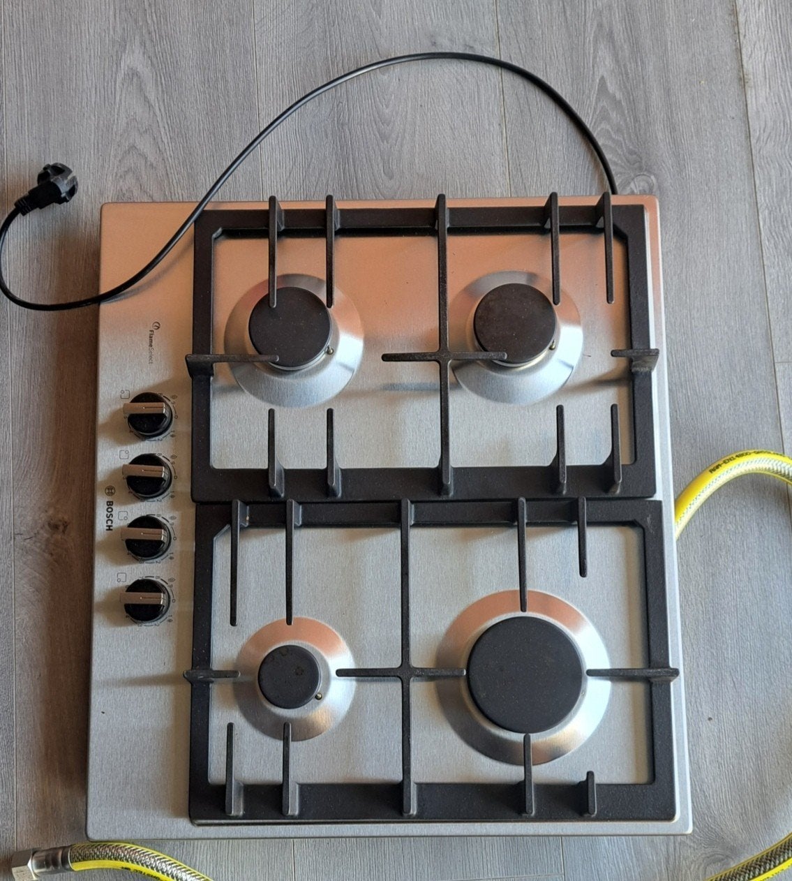 Inbouw Gaskookplaat Bosch, Ophalen, Inbouw