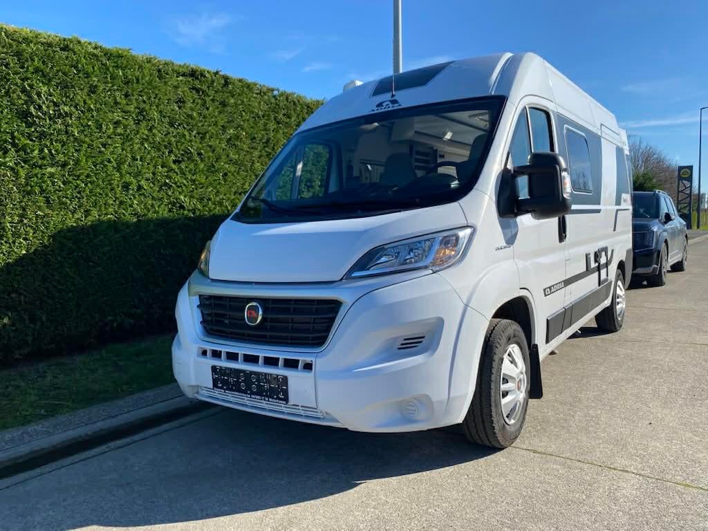 Adria twin 5.40m SP plus, Buscamper of Camperbus, Fiat, Koelkast, Tot en met 2