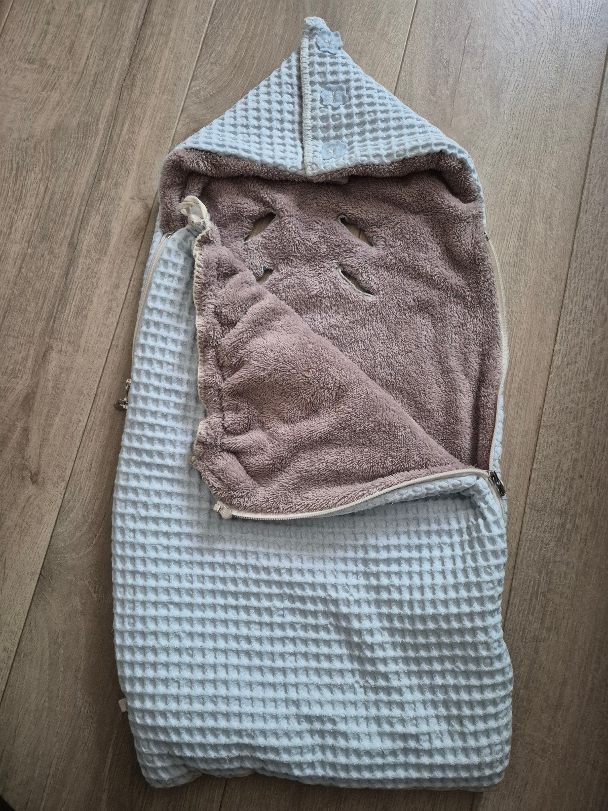 Koeka voetenzak, Kinderen en Baby's, Dekens, Slaapzakjes en Inbakerproducten, Ophalen of Verzenden, Zo goed als nieuw