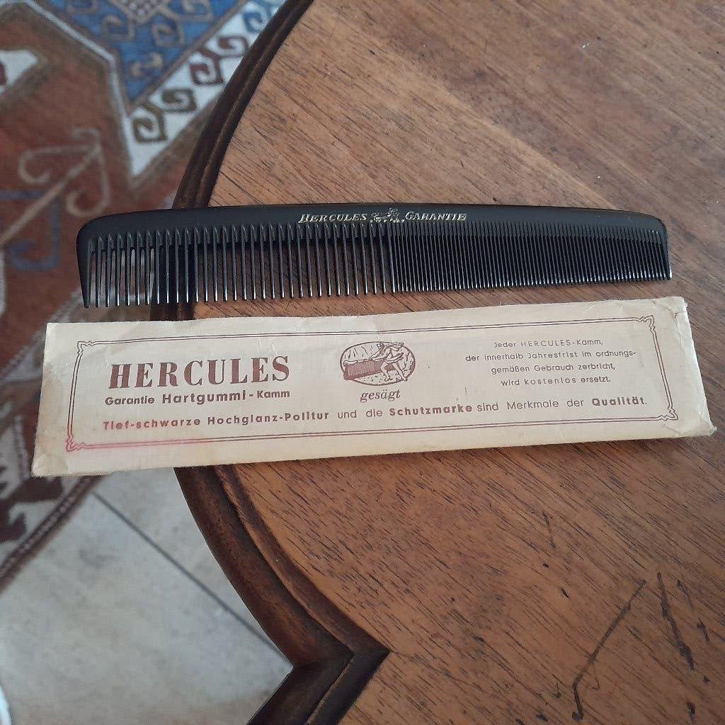 HERCULES Hartgummi Hartgom haarkam, Ophalen of Verzenden