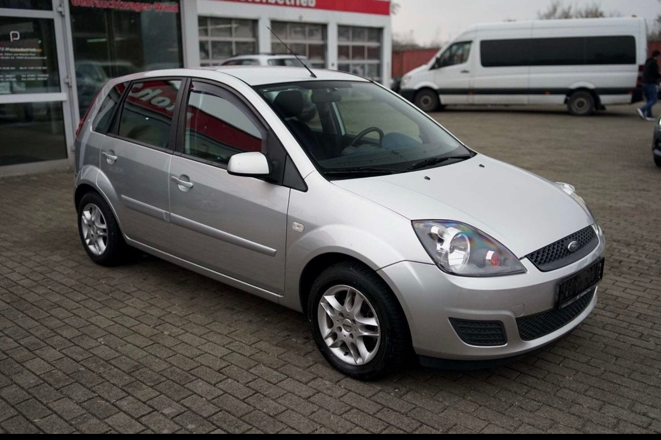 Ford fiesta met keuring verkoop en garantie, Voorwielaandrijving, Stof, 4 cilinders, Bedrijf