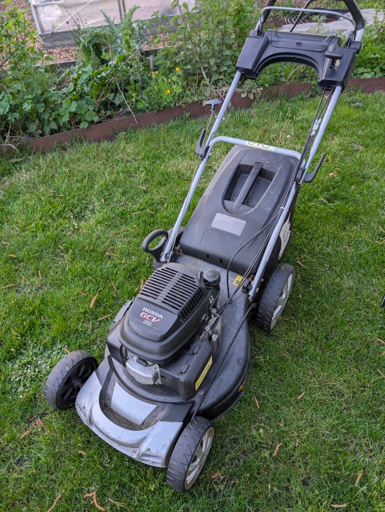 Grasmachine met Honda motor, Tuin en Terras, Ophalen