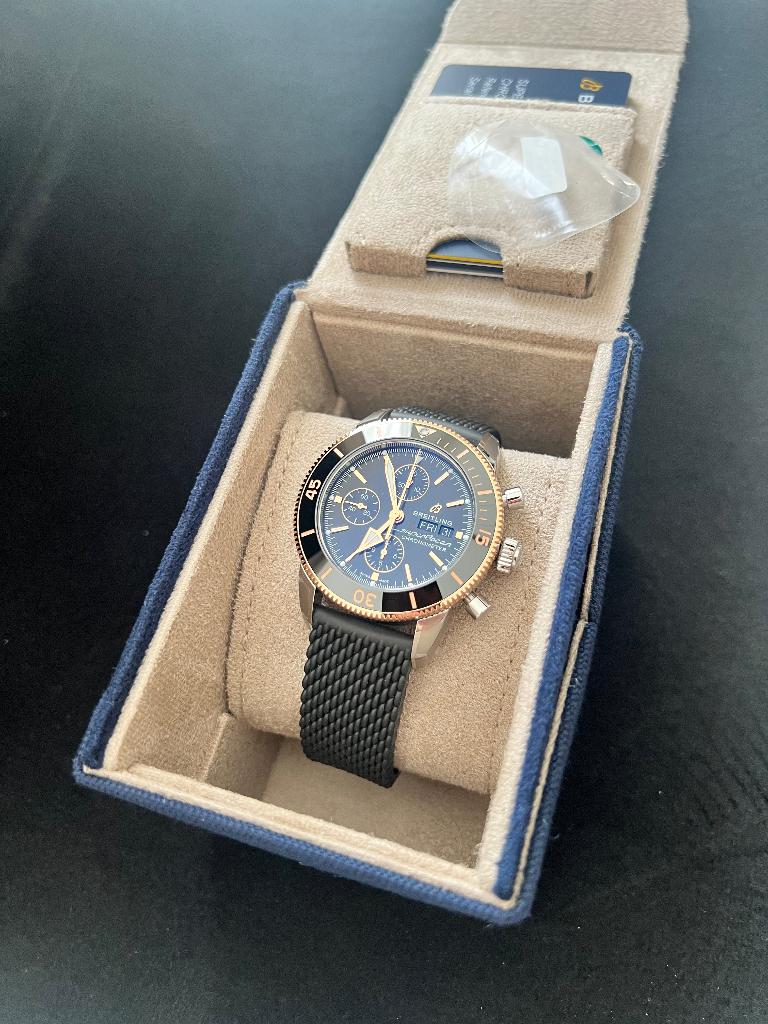 Breitling Superocean Heritage 44 rosegoud Chrono NIEUW 2025, Handtassen en Accessoires, Horloges | Heren, Ophalen, Breitling, Polshorloge