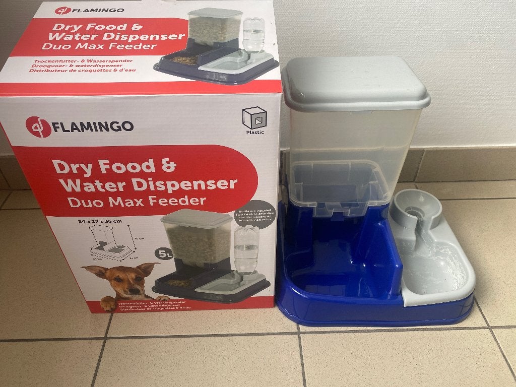 Eet-en waterbak hond, Dieren en Toebehoren, Ophalen, Zo goed als nieuw