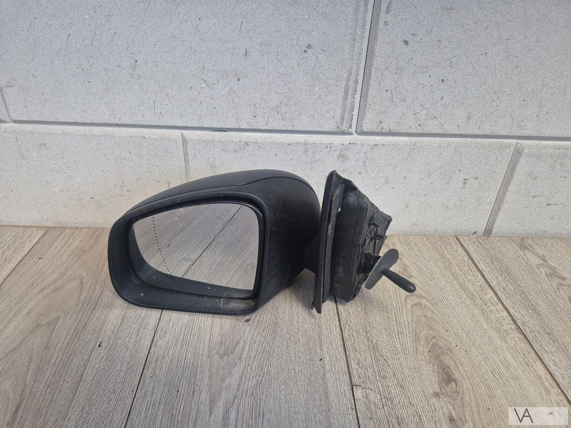 Spiegel links van Renault Twingo 3 2016 - 2022 handmatig €30, Auto-onderdelen, Gebruikt, -, Renault, -