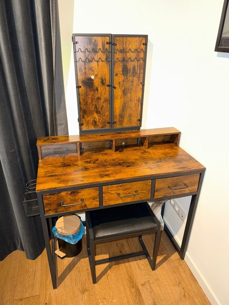 Table de maquillage rustique avec miroir, lampes et tabouret, Enlèvement, Utilisé, 50 à 100 cm, 100 à 150 cm