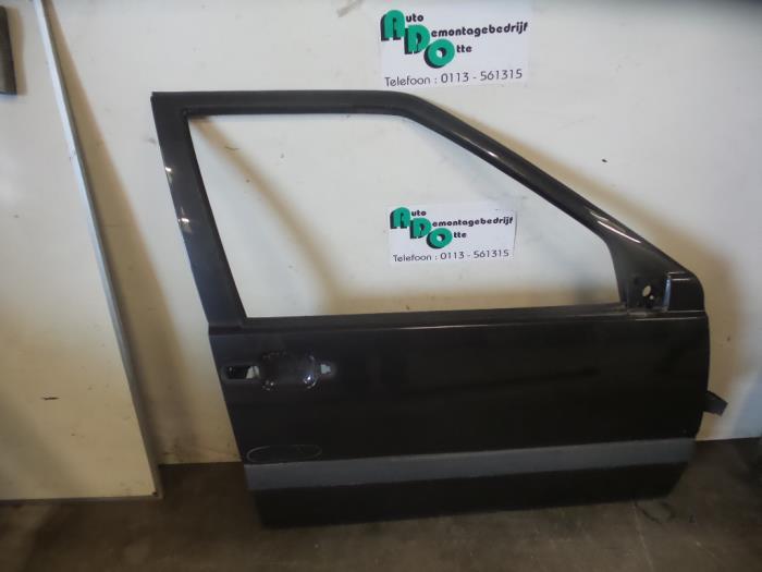 Portière 4portes avant droite d'un Volvo V70 (427-26), -, 3 mois de garantie, Porte, -