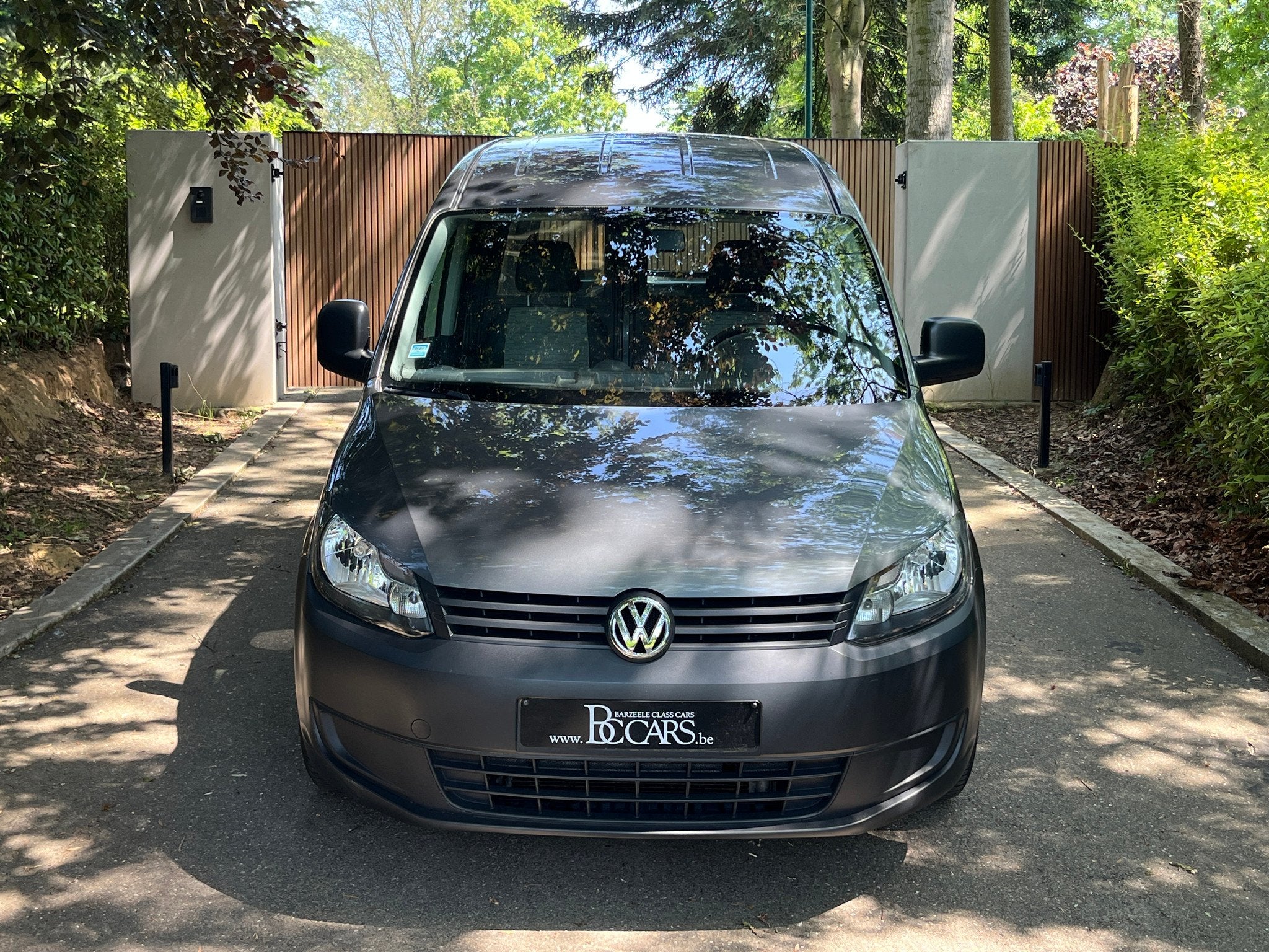 Volkswagen Caddy 1.6TDI Maxi-Airco-Trekhaak-15"-Topstaat, Auto's, Volkswagen, Voorwielaandrijving, Gebruikt, Zwart, 4 cilinders