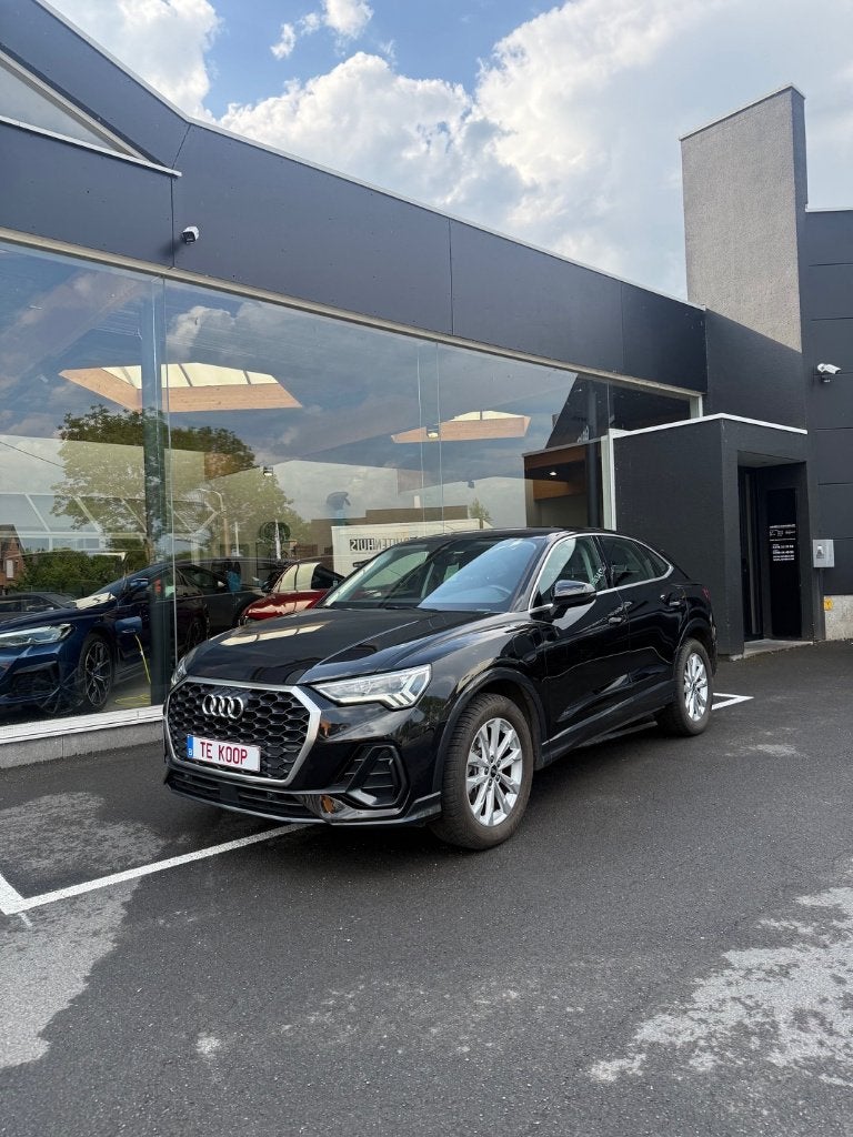 Audi Q3 Sportback hybride 45TFSIE S-line S-tronic camera led, Autos, Achat, Entreprise, Noir, 5 portes