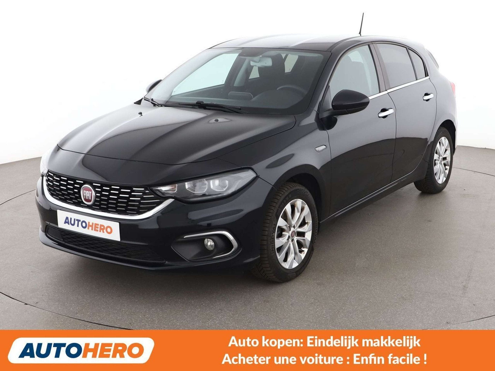 Fiat Tipo 1.6 JTDM Lounge (bj 2020, automaat), Auto's, Fiat, Stof, Tipo, 1598 cc, 1395 kg