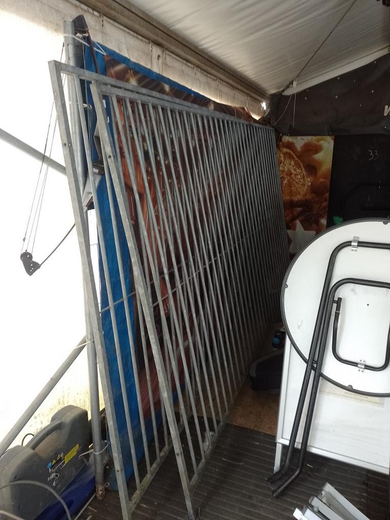 Hondenren ,ijzeren panelen, Dieren en Toebehoren, Hondenhokken, Ophalen