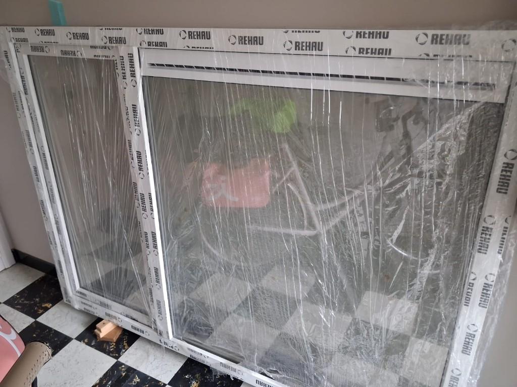 pvc venster, Doe-het-zelf en Bouw, Deuren en Vliegenramen, Ophalen, 120 cm of meer, Overige typen, Minder dan 200 cm