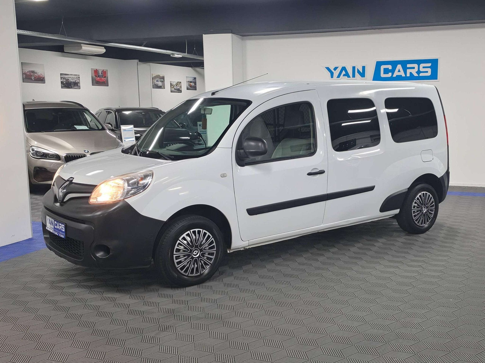 Renault Kangoo Maxi 1.5 Blue dCi 95ch - Meilleur rapport pri, Auto's, Bestelwagens en Lichte vracht, Voorwielaandrijving, https://public.car-pass.be/vhr/661f7553-7505-462d-9834-beba3fedc833