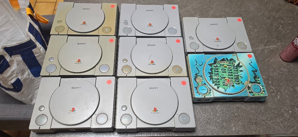 PS1 Fat HS-bundel, Games en Spelcomputers, Ophalen of Verzenden, Niet werkend