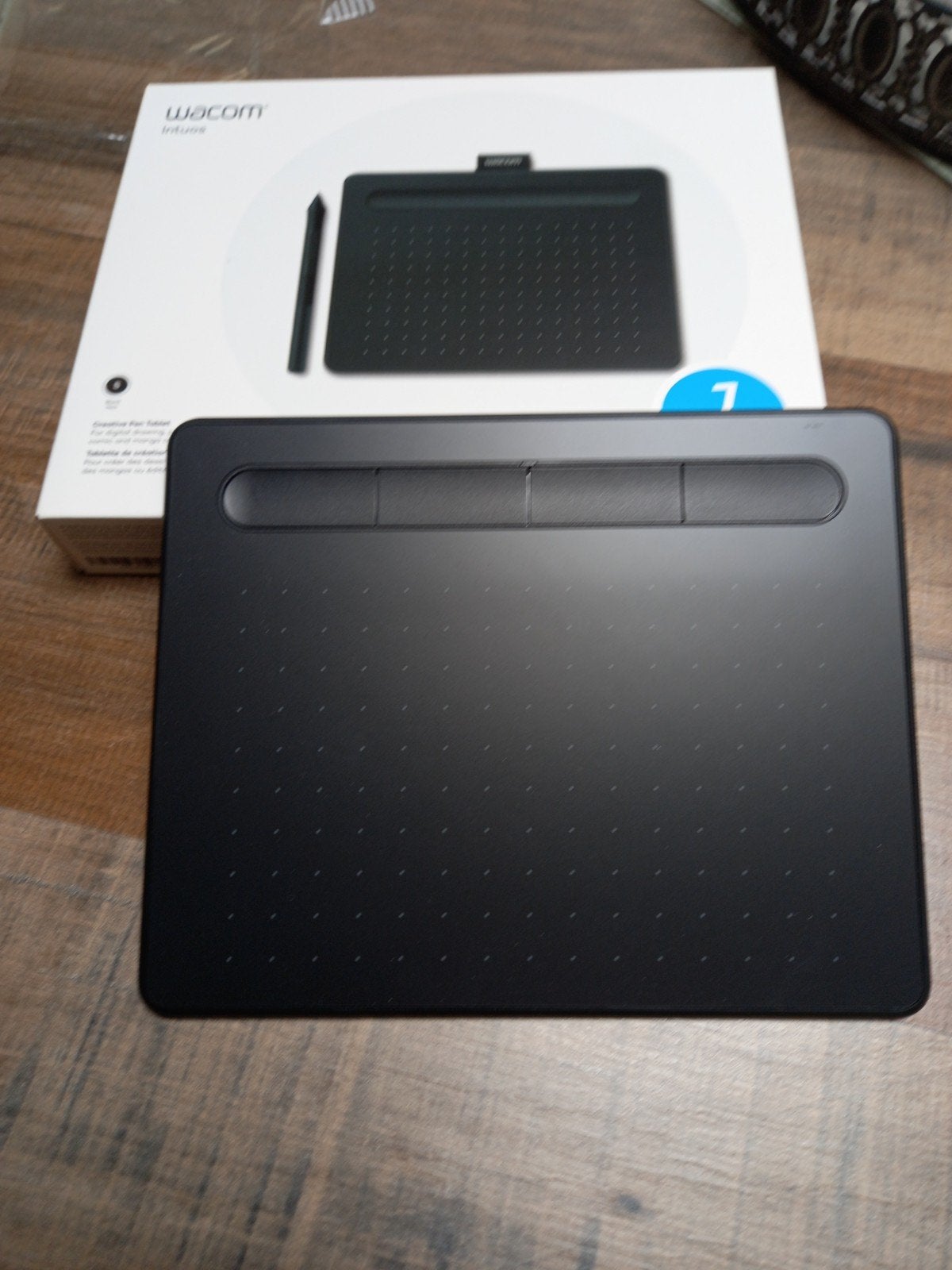 Wacom Intuos NIEUW!, Computers en Software, Tekentablets, Ophalen, Bedraad, Wacom