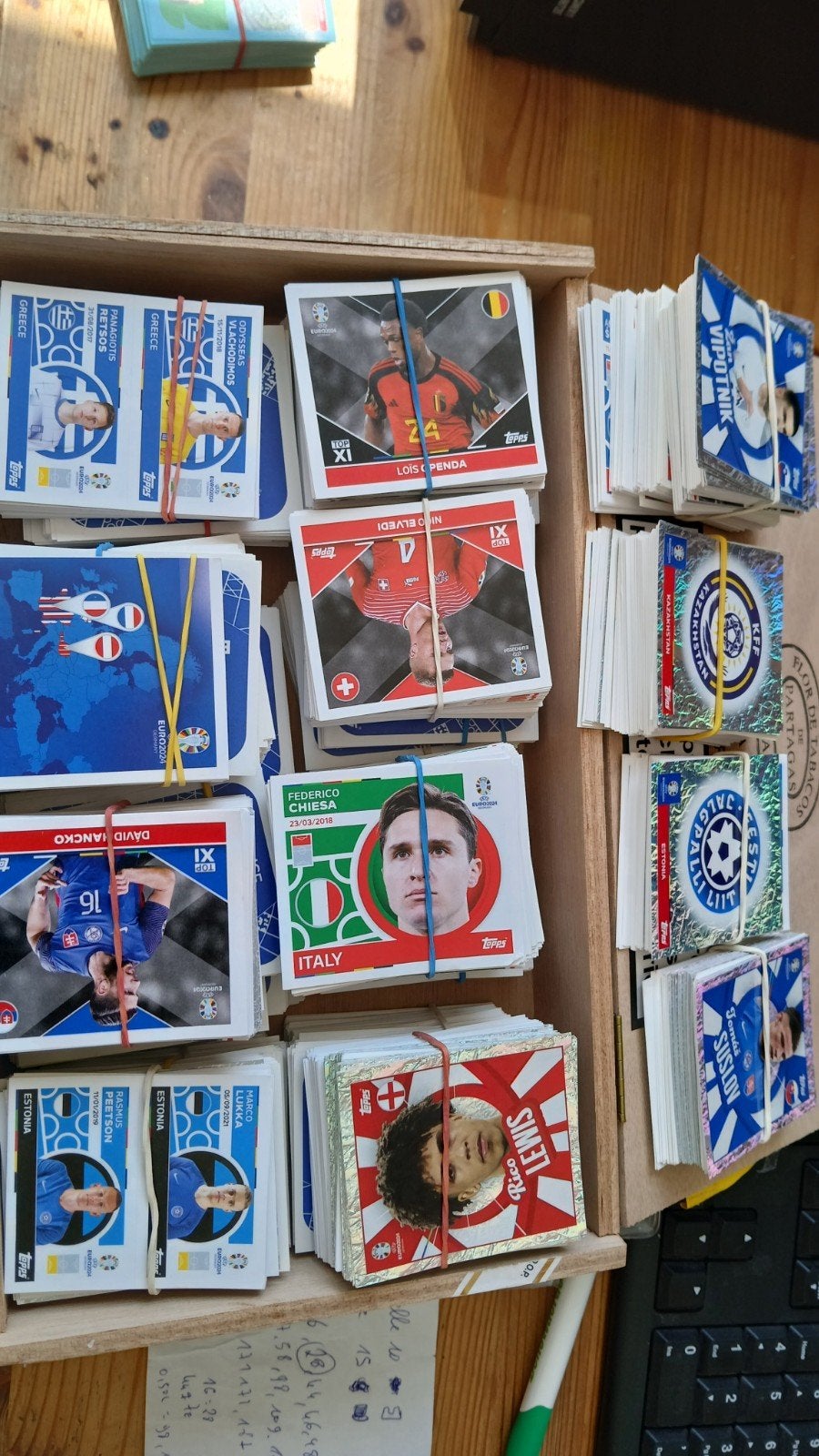 Panini topps euro 2024 ontbrekende afbeelding per stuk, 0,25, Hobby en Vrije tijd, Stickers en Plaatjes, Ophalen of Verzenden
