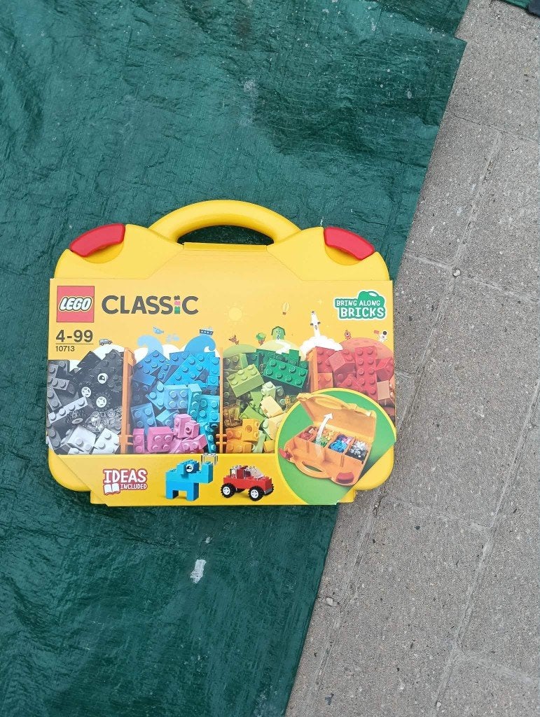 LEGO, Ophalen