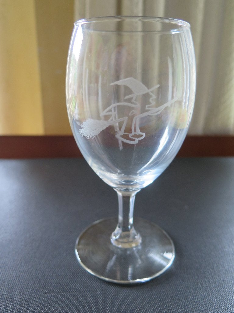 macrale gravée sur verre à vin, Enlèvement ou Envoi, Neuf, Autres types