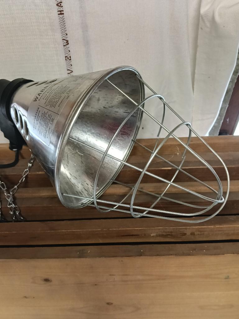 Warmte straler voor dieren, 20cm diameter, Animaux & Accessoires, Autres accessoires pour animaux, Enlèvement, Comme neuf