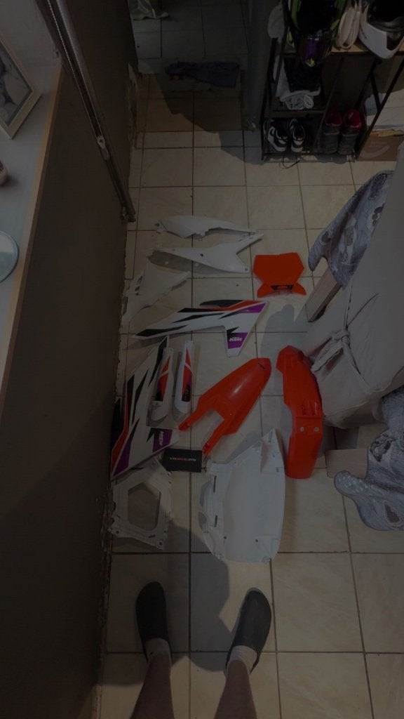 Vend kit plastique ktm, Motos, Entreprise, Occasion, Moto de cross, 1 cylindre