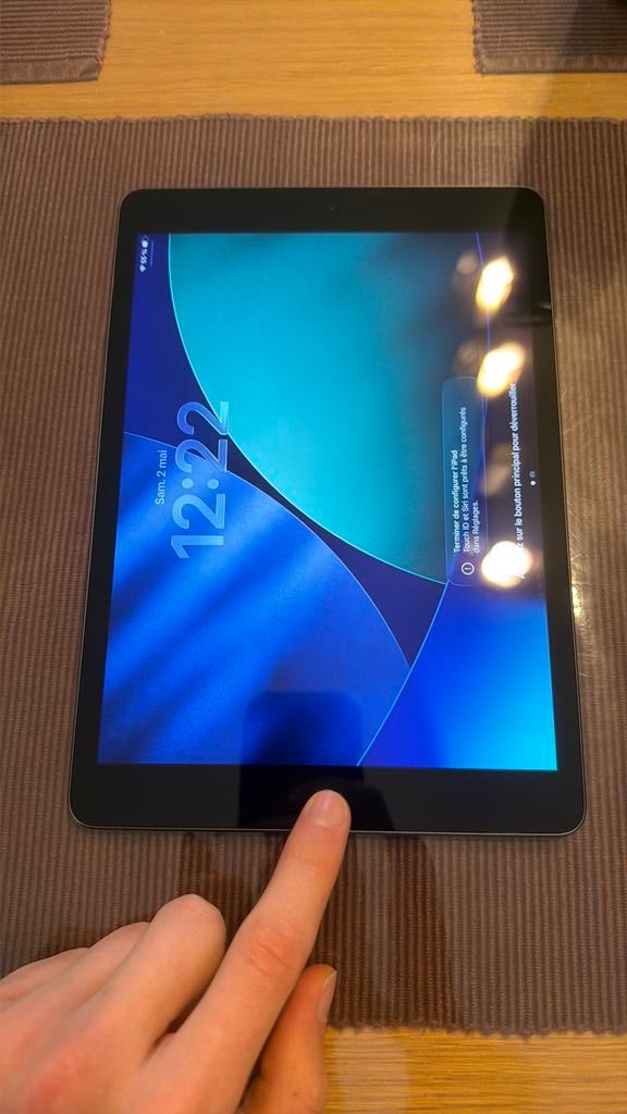 Apple iPad 9e Génération Comme neuf Gris 200€ (faire offre), Gris, Apple iPad, 10 pouces, Comme neuf