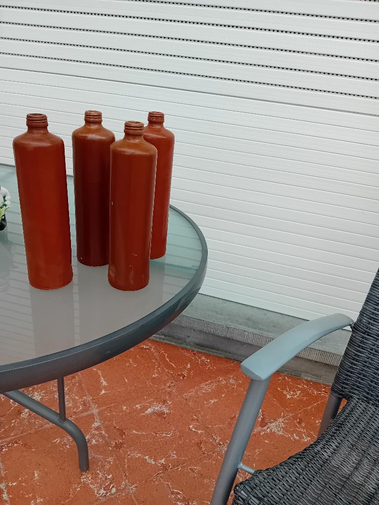 oude jeneverflessen verzameling, Ophalen