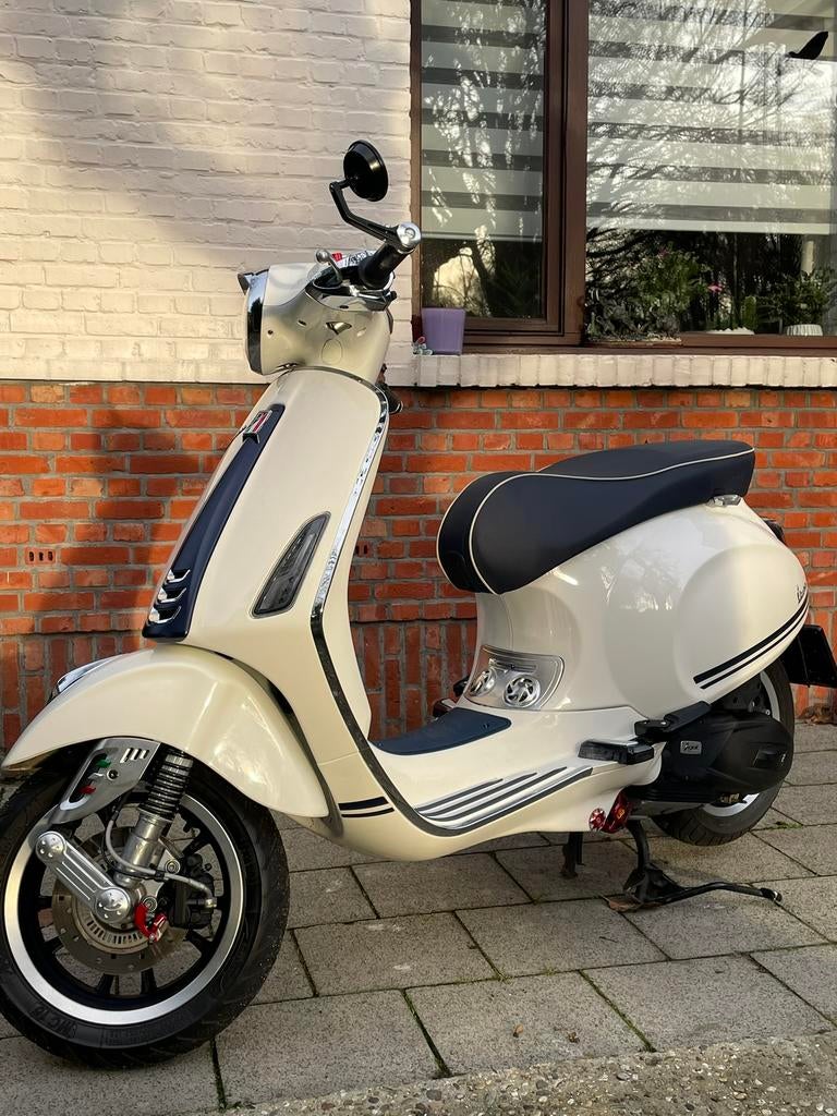 Vespa Primavera 125, Scooter, Particulier, 125 cc, 11 kW of minder