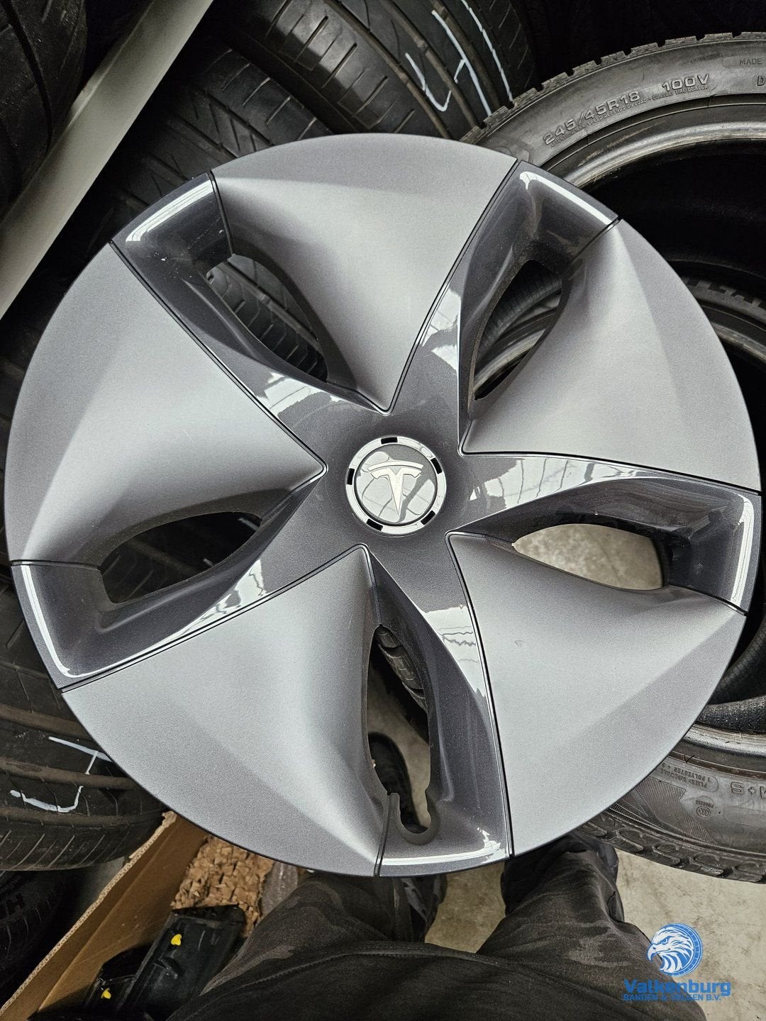 ORIGINELE Tesla Model 3 Aero wieldop 18 inch, Gebruikt, -, Verzenden, -