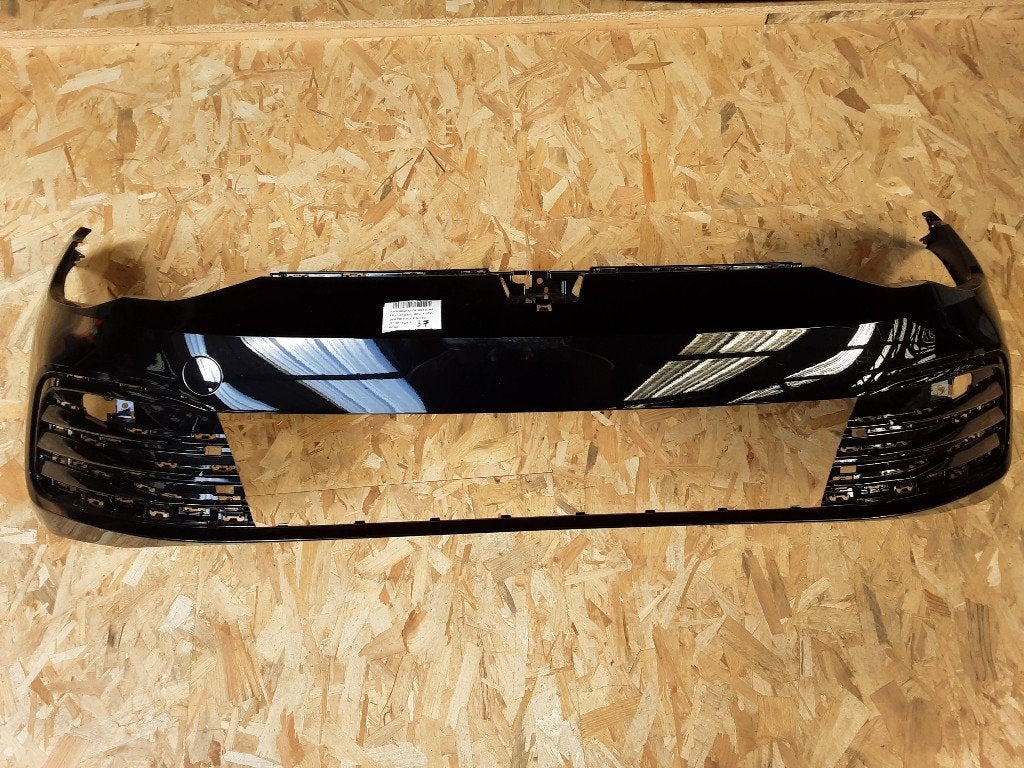 BUMPER VOOR Volkswagen Golf VIII (CD1) (5H0807221J), Gebruikt, Mevr. I. Hauben, Bumper, Rue de l'Espoir 34 34
4030  GRIVEGNÉE, BE