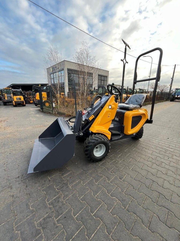 Chargeuse à 3 roues GG300S, chargeur articulé, Enlèvement