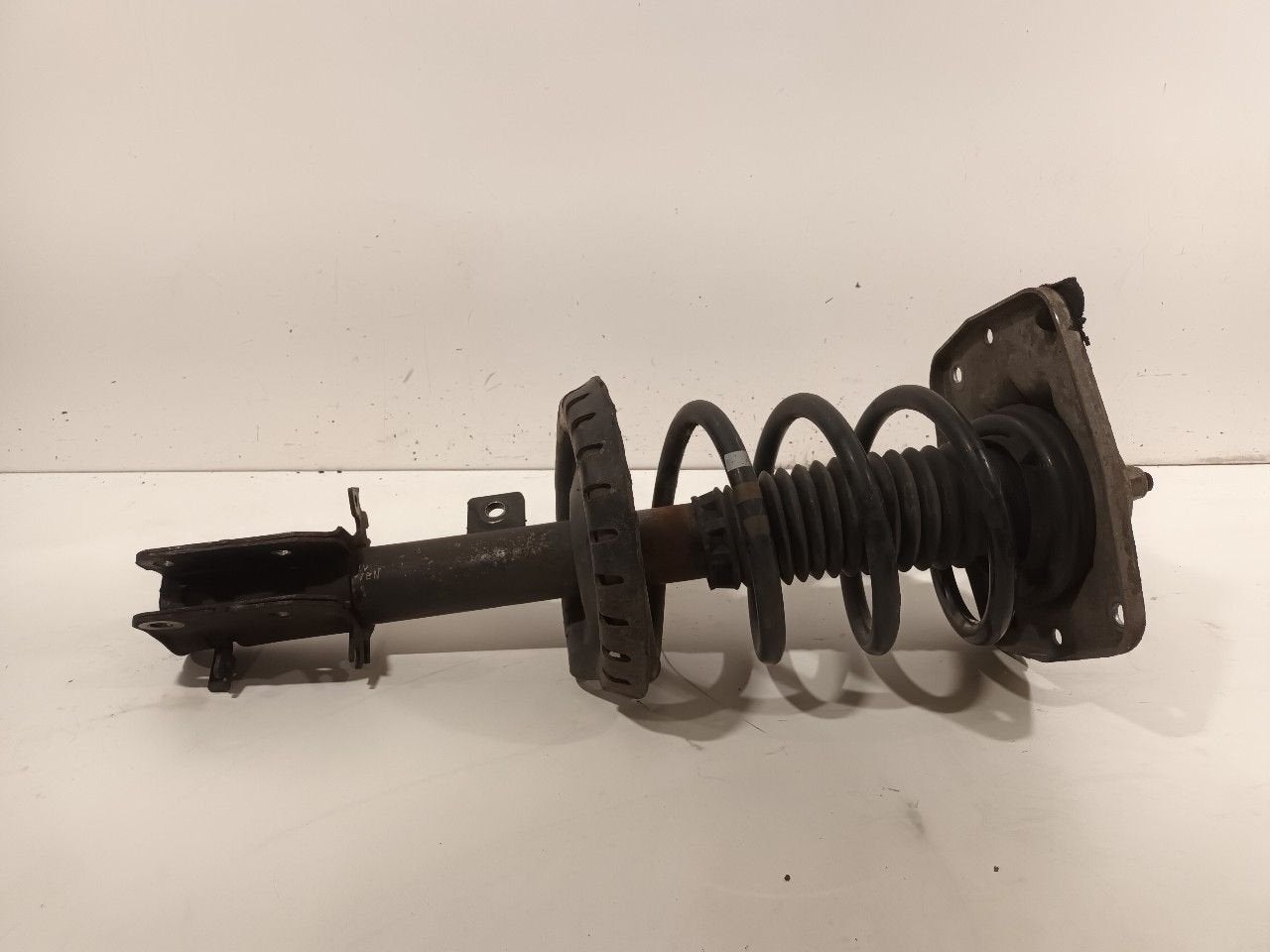 Veerpoot links voor Fiat Scudo, Onderdelen@venauto.nl, Van der Ven Autorecycling B.V., Ettenseweg 76, 4706 PB Roosendaal, The Netherlands