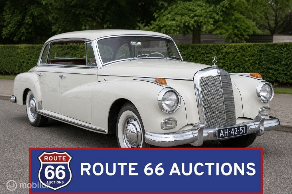 Mercedes-Benz 300 Adenauer | 1961 | Route 66 Auctions, Auto's, Oldtimers, Zwart, Mercedes-Benz, Bedrijf, Handgeschakeld