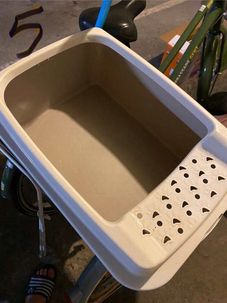 Gratis kattenbak, Dieren en Toebehoren, Kattenbakken, Ophalen, Gebruikt, Open