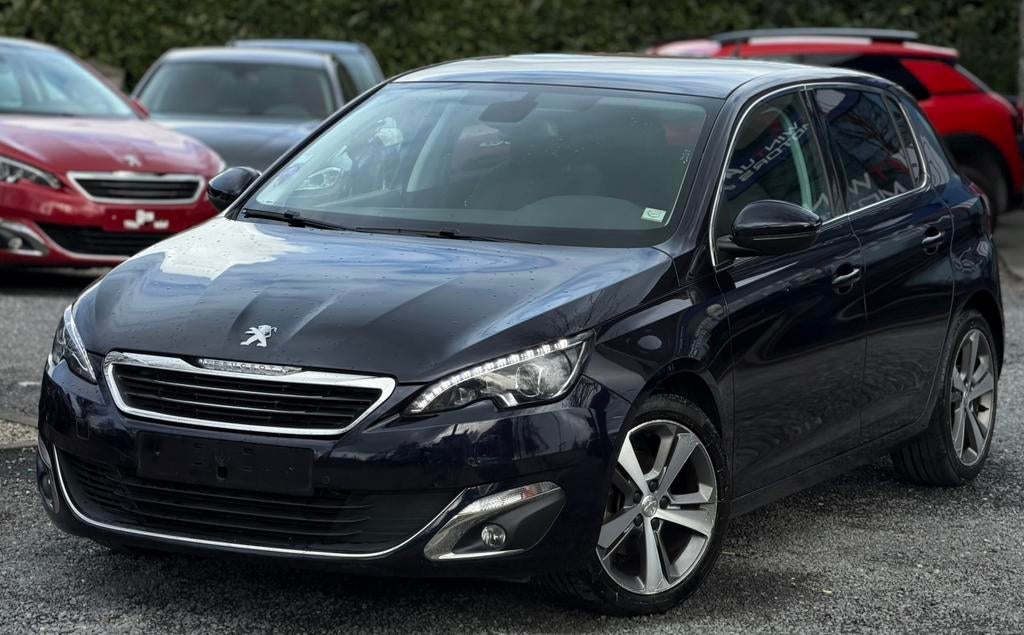 Peugeot 308 Full option Benzien Automaat, Automaat, Euro 6, 1199 cc, 5 zetels