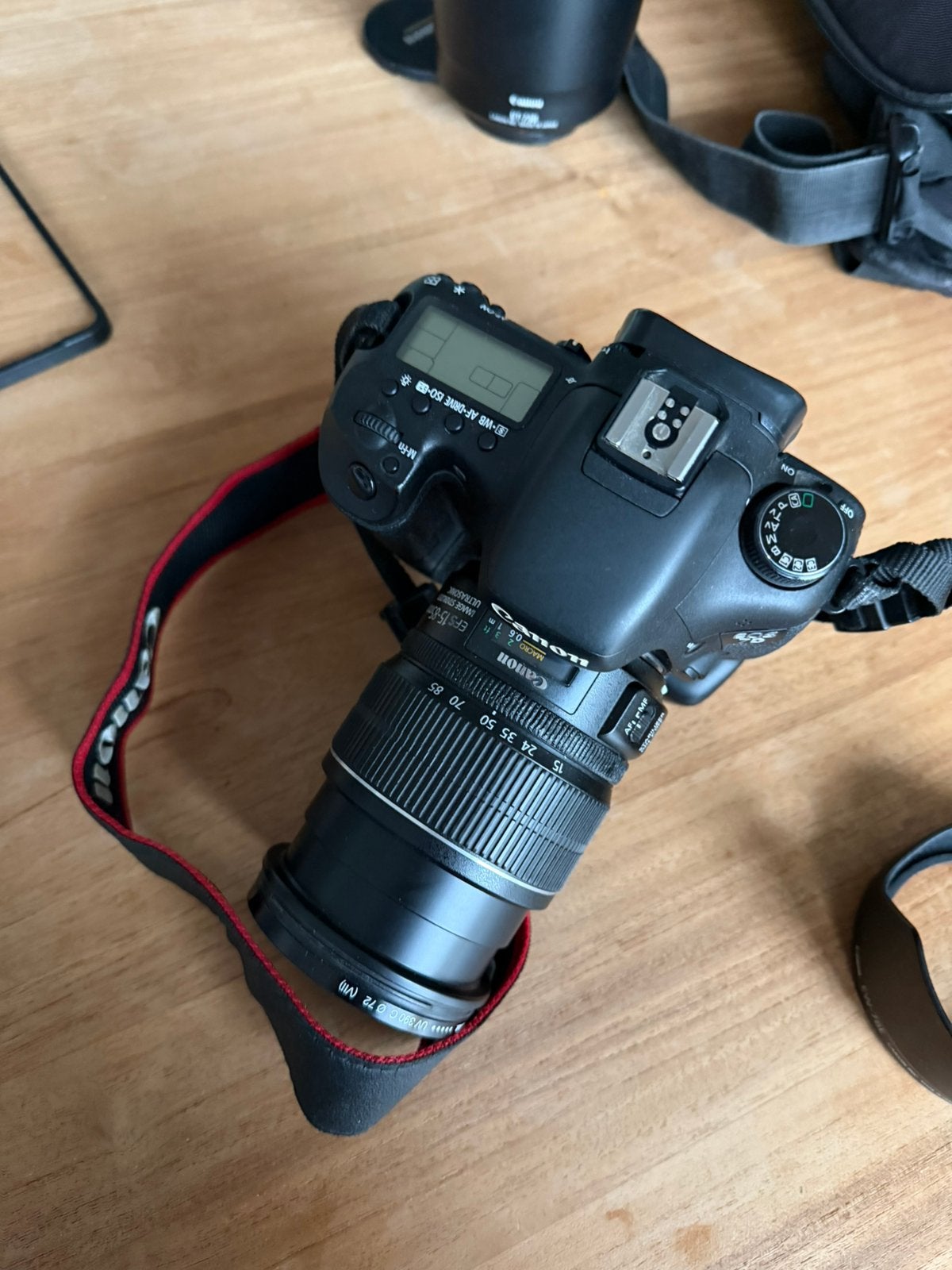 Canon 7d met kitlens + batterijgrip + afstandsbediening, TV, Hi-fi & Vidéo, Appareils photo numériques, Enlèvement ou Envoi, Comme neuf