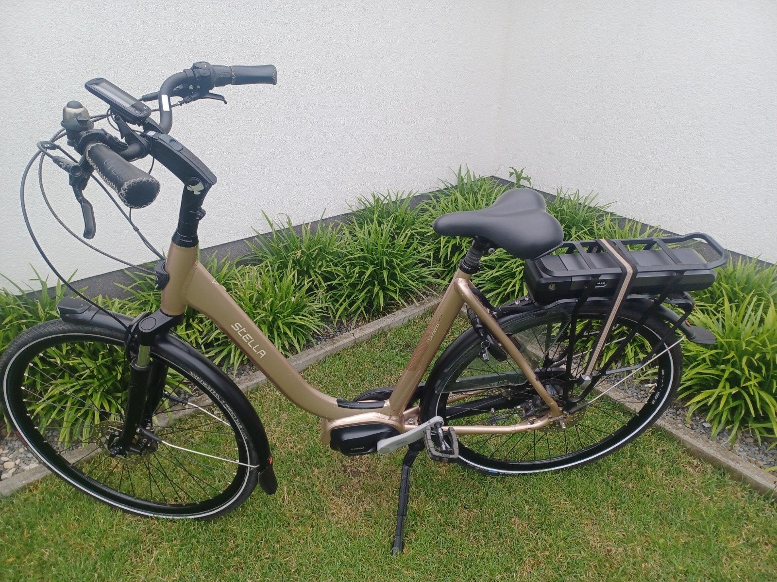 Stella met schimano middenmotor, Fietsen en Brommers, Elektrische fietsen, Ophalen