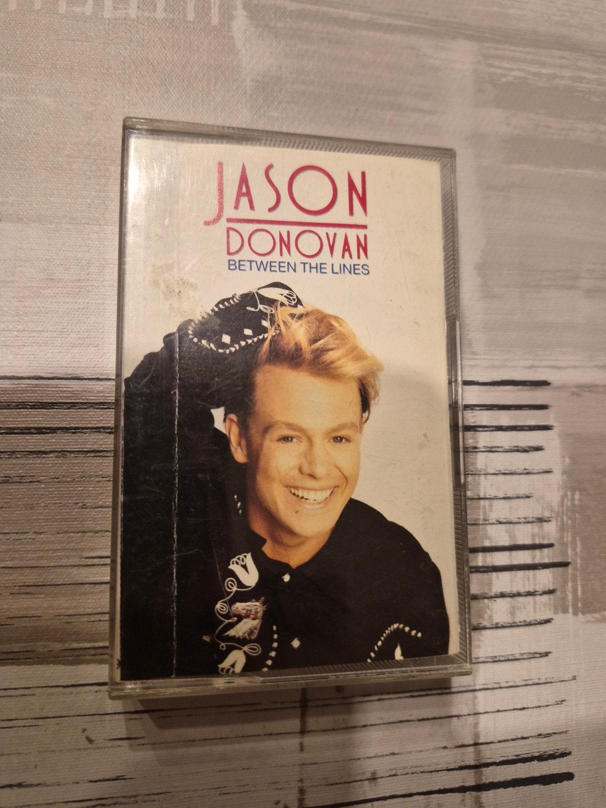 Jason Donovan ; cassette Between the Lines, Enlèvement ou Envoi