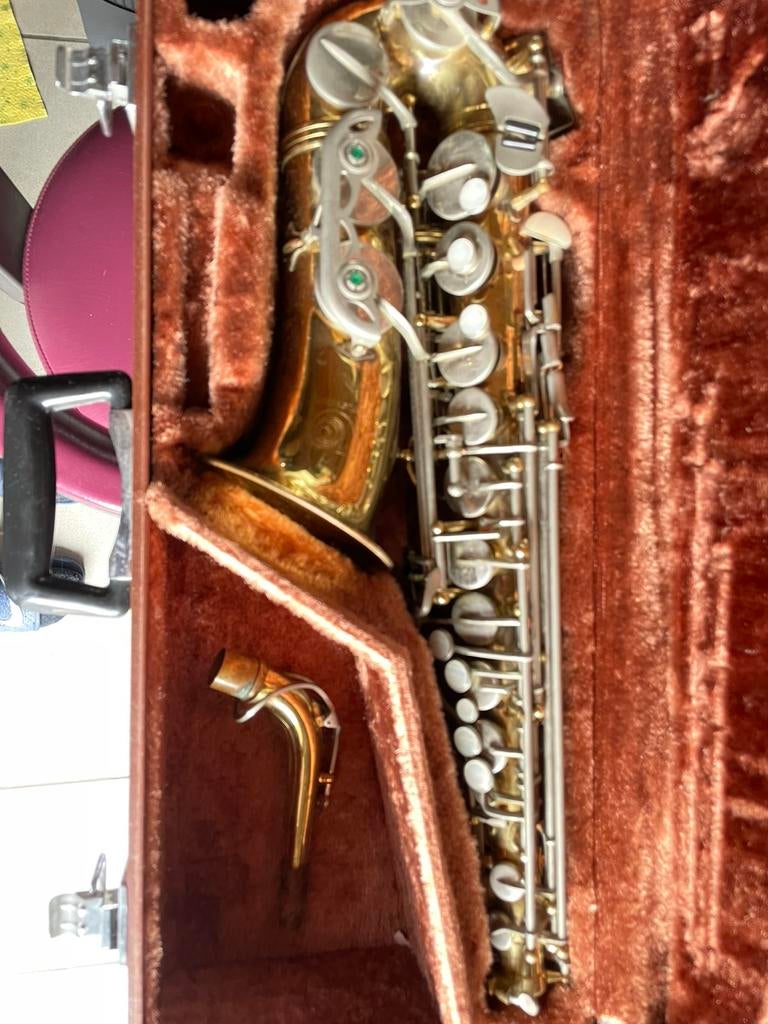 Saxophone alto Couesnon, Musique & Instruments, Enlèvement ou Envoi, Utilisé, Avec valise