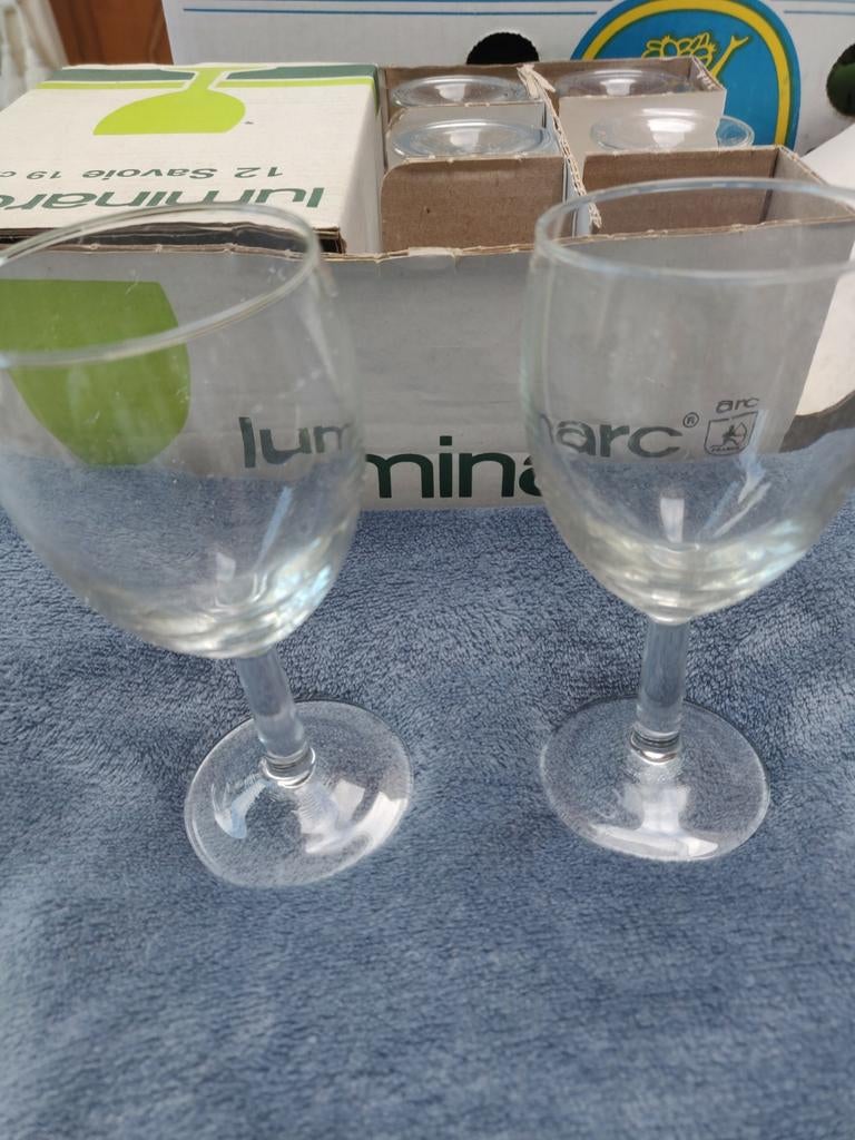 12 verres à vin 19 cl, Enlèvement ou Envoi, Comme neuf