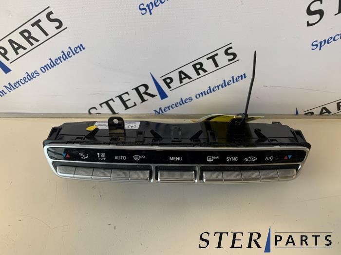 Airco bedieningspaneel van een Mercedes C-Klasse, Ophalen of Verzenden, 3 maanden garantie, Gebruikt, Mercedes-Benz