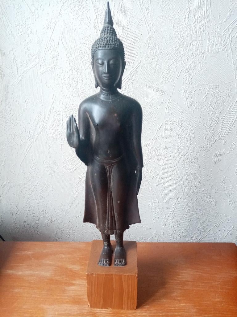 Statue bronze Bouddha Thai "Abhaya" Mudra 30.50cm 1960s, Enlèvement ou Envoi, Utilisé
