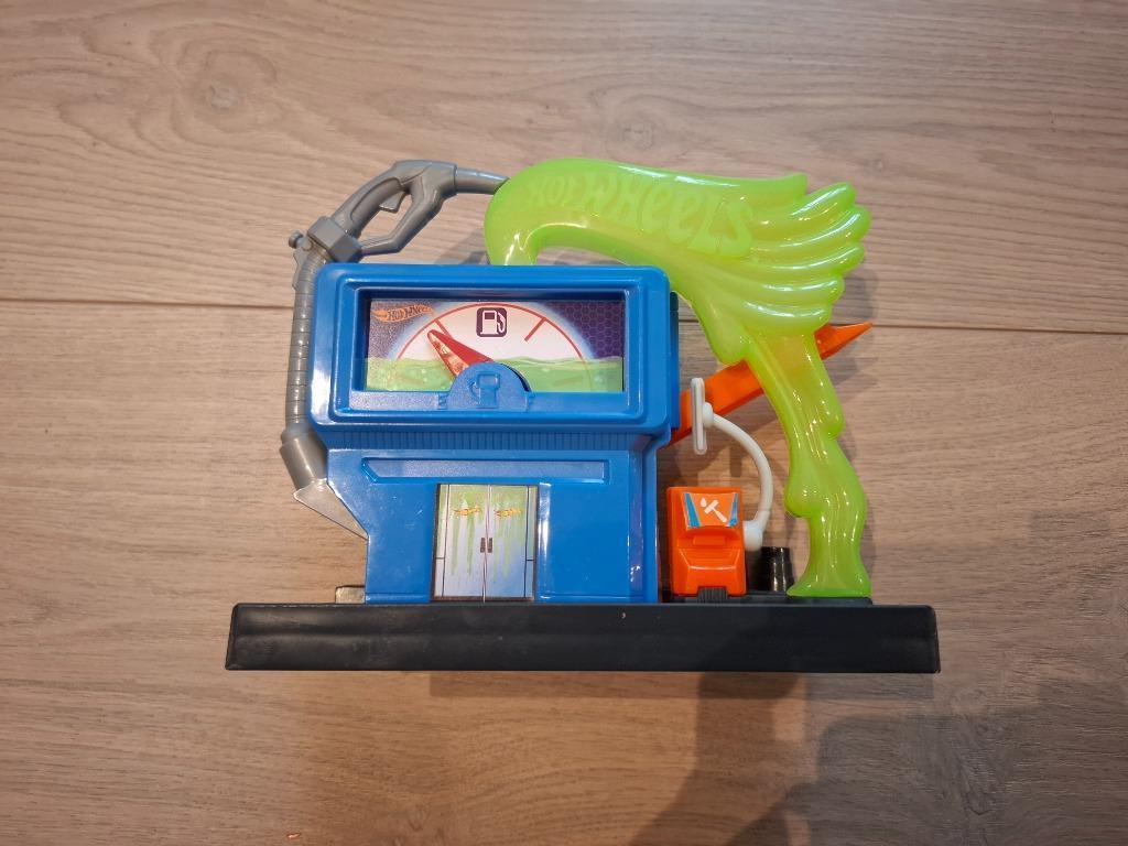 Hot Wheels Downtown City vs Toxic Creatures - Tankstation, Ophalen, Onderdelen, Zelf te bouwen, Zo goed als nieuw