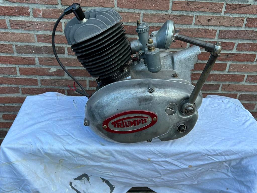 Triumph motorblok, Motoren, Ophalen of Verzenden