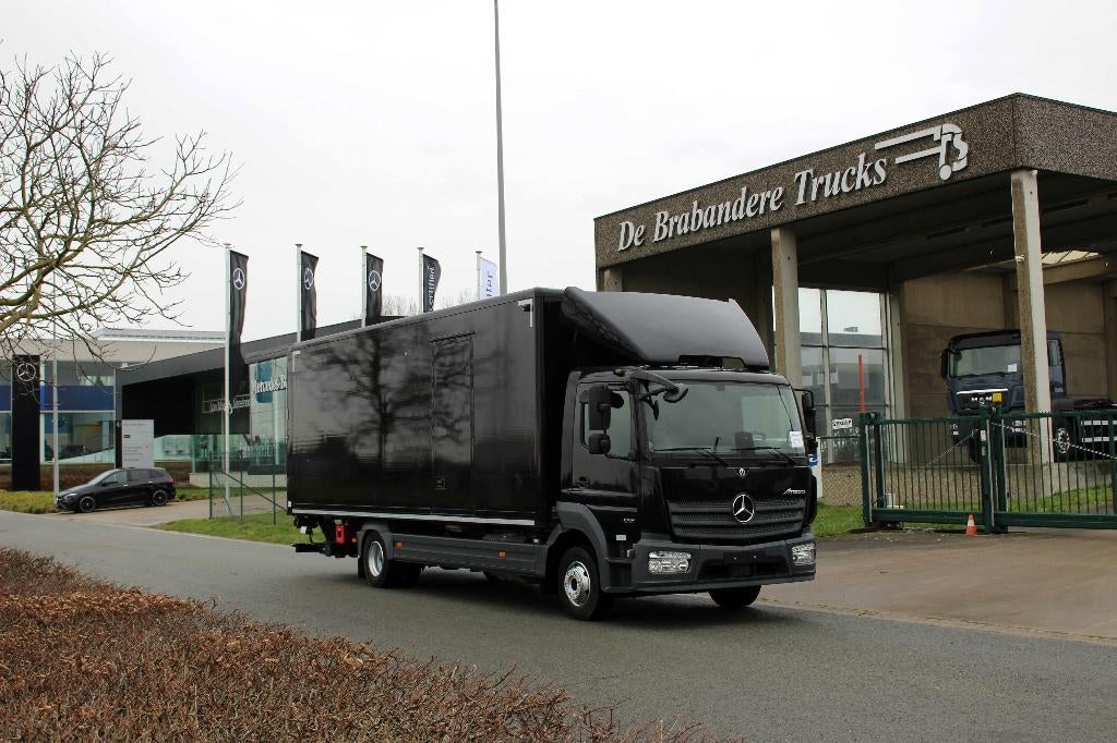 Mercedes 1221 Atego - 2021 - EURO 6 - 211.400 km - L:7m20, Achat, Euro 6, Entreprise, 2 places