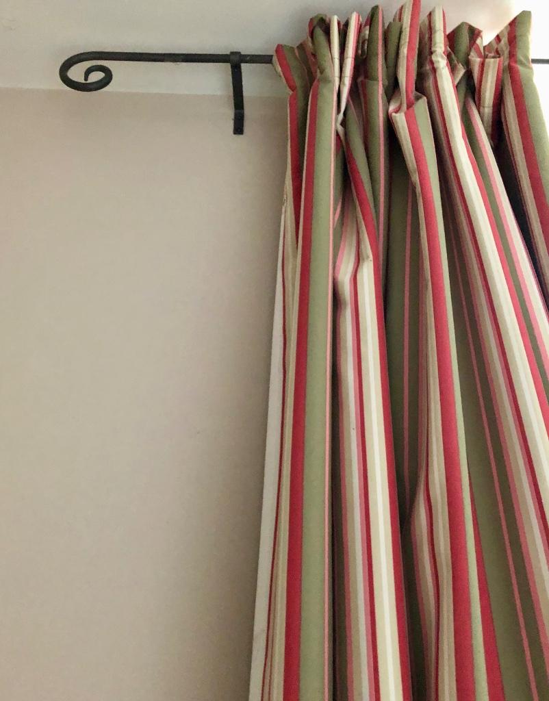 Vintage Ikea zwarte gordijnroede 2m lang, Ophalen, Gebruikt, Eenvoudig, Zwart