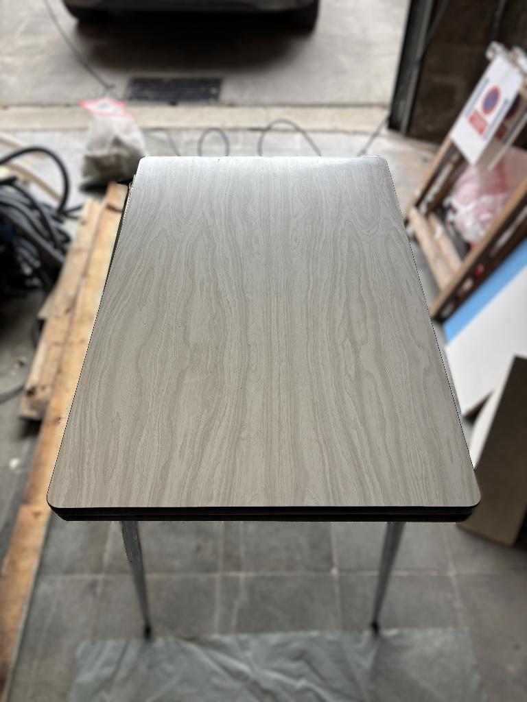 Ancienne table d'appoit avec rallonges et tiroirs, Enlèvement