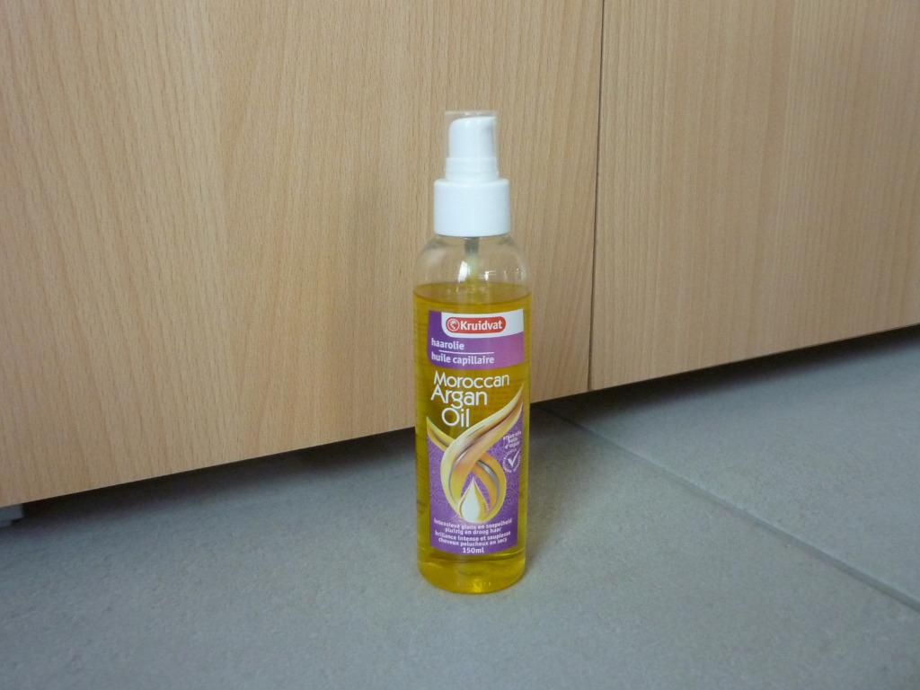 Moroccan argan oil Haarolie van Kruidvat 150 ml, Bijoux, Sacs & Beauté, Beauté | Soins des cheveux, Enlèvement ou Envoi