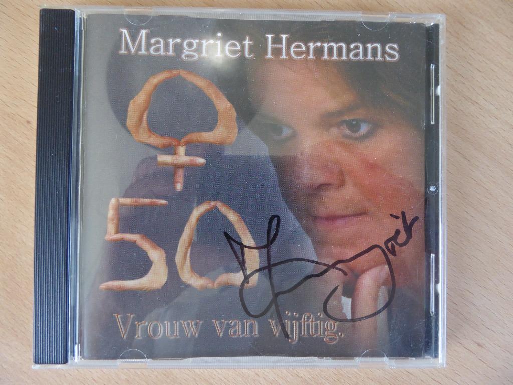 MARGRIET HERMANS : VROUW VAN VIJFTIG(CD + HANDTEKENING), Cd's en Dvd's, Ophalen of Verzenden, Zo goed als nieuw, Overige formaten