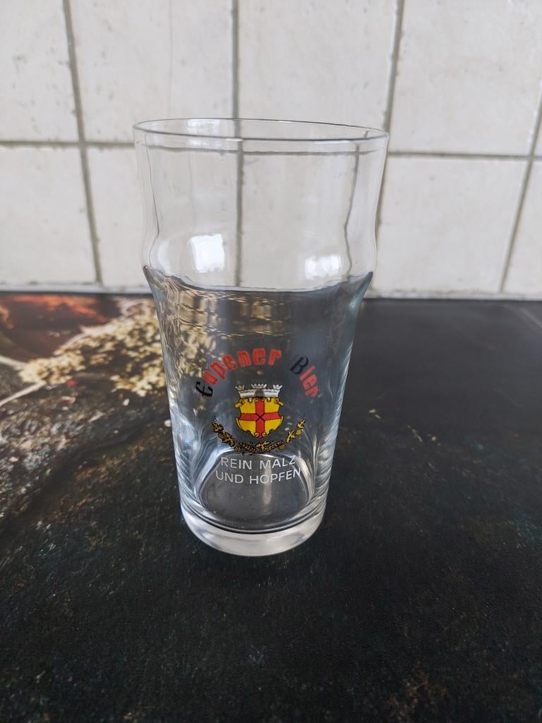 Verre à bière Eupener, Collections, Enlèvement ou Envoi, Comme neuf, Verre ou Verres, Autres marques