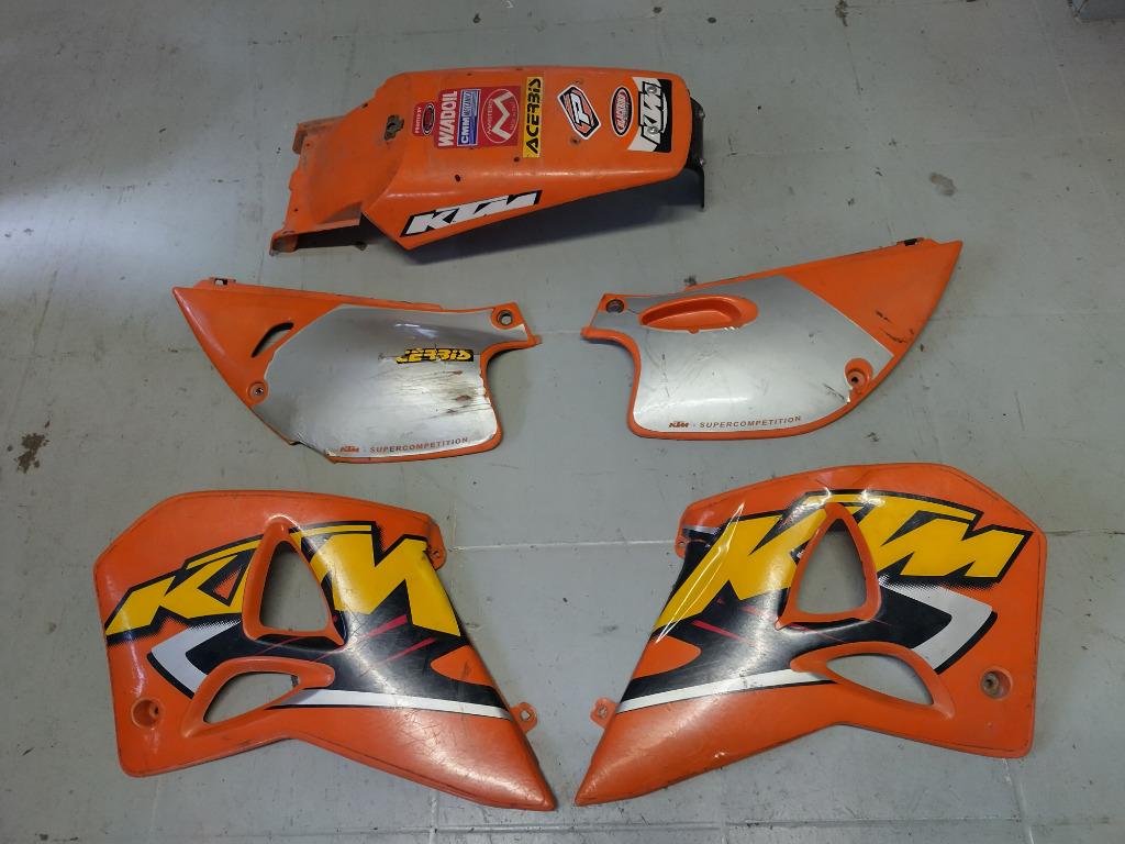 ktm lc4 620 plastic set, Enlèvement ou Envoi, Utilisé